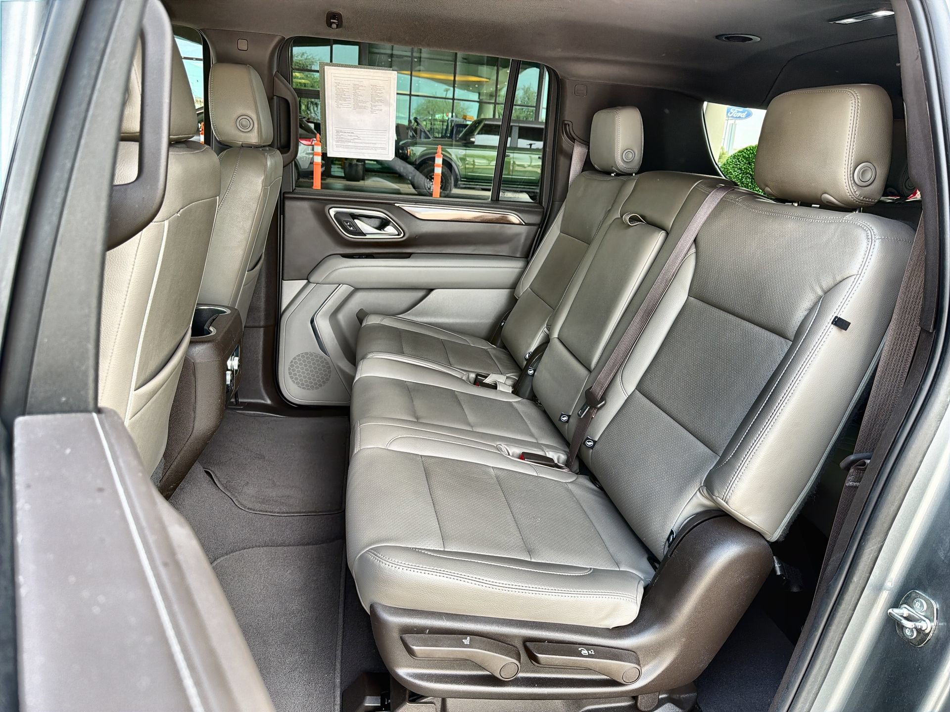 Used 2023 GMC Yukon XL SLE w/ Max Trailering Package RWD image 22