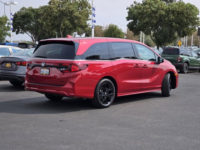 Used 2026 Honda Odyssey Sport-L image 4