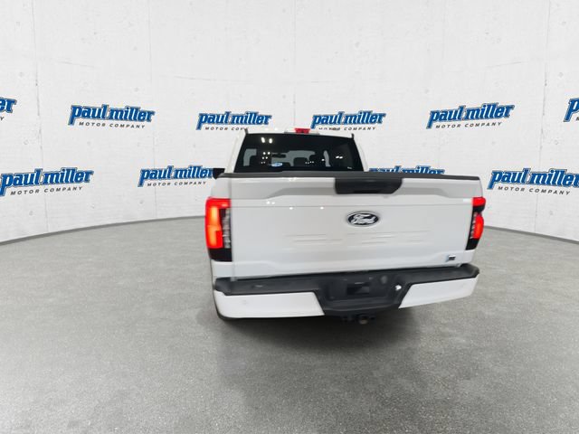 Certified 2025 Ford F150 Lightning XLT AWD/4WD image 8