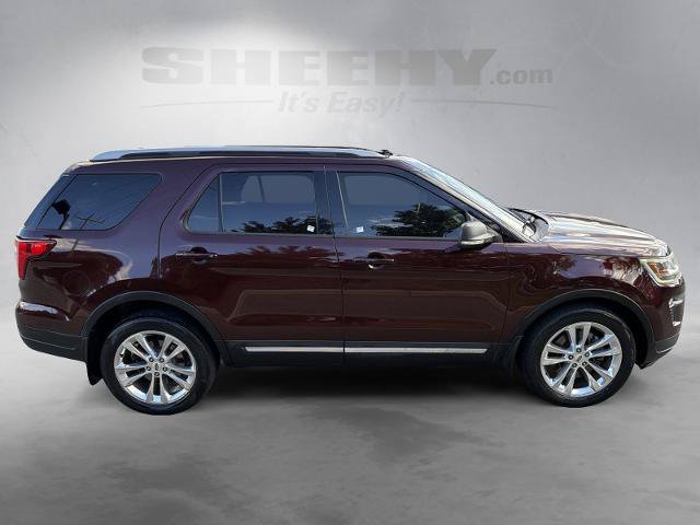 Certified 2019 Ford Explorer XLT w/ Equipment Group 201A AWD/4WD image 10