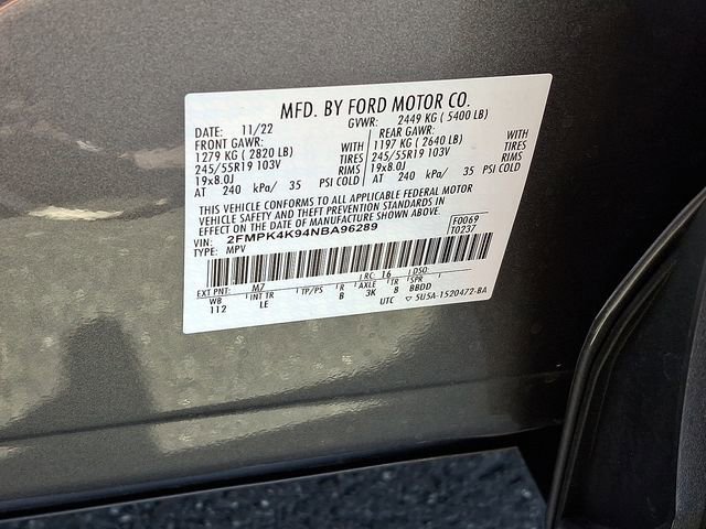 Certified 2022 Ford Edge Titanium AWD/4WD image 27