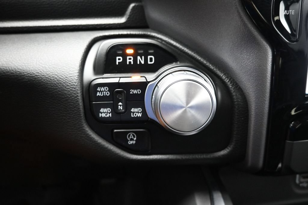 Used 2023 RAM 1500 Laramie AWD/4WD image 27