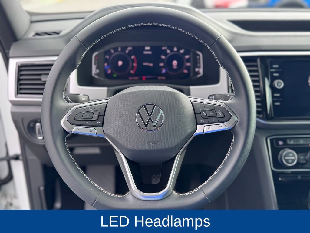 Used 2023 Volkswagen Atlas Cross Sport SE w/ Panoramic Sunroof Package image 12