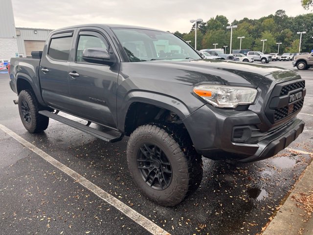Used 2020 Toyota Tacoma SR AWD/4WD image 2