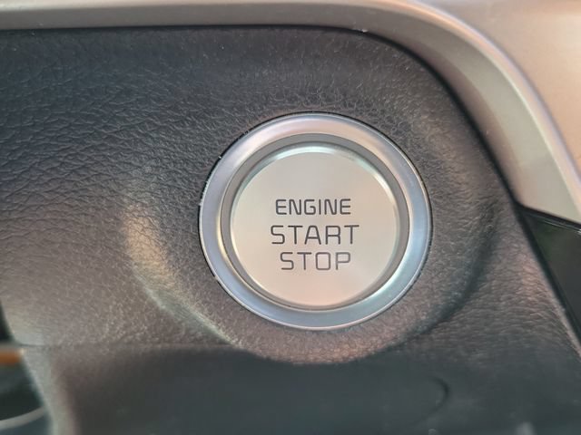 Used 2023 Kia Telluride S w/ S Sunroof Package FWD image 17