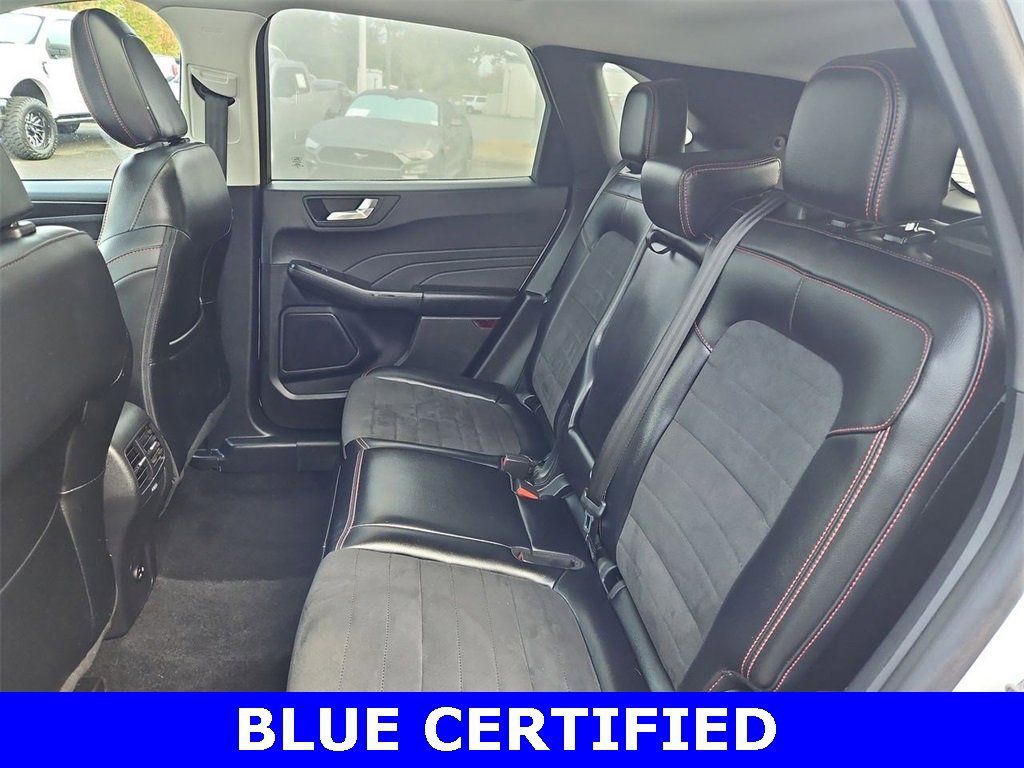 Certified 2022 Ford Escape SEL w/ SEL Stealth AWD Package image 26