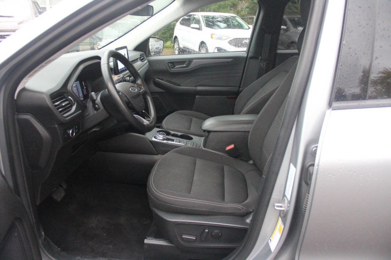 Certified 2024 Ford Escape Active image 26