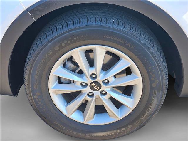 Used 2019 Kia Sorento L FWD image 23