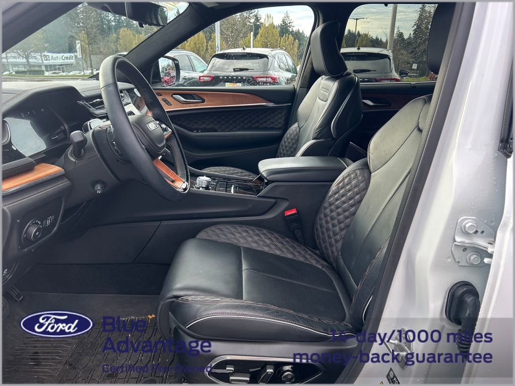 Used 2024 Jeep Grand Cherokee L Summit image 13