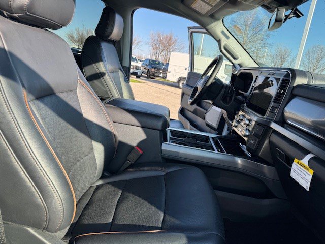 Certified 2025 Ford F250 Lariat AWD/4WD image 34