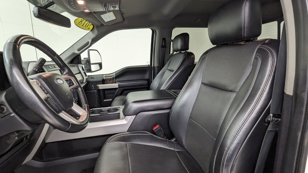 Certified 2018 Ford F250 Lariat w/ Chrome Package image 2