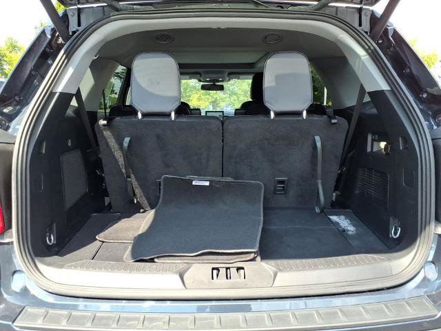 Certified 2024 Ford Explorer XLT w/ Equipment Group 202A AWD/4WD image 8