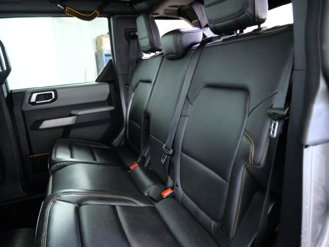 Certified 2021 Ford Bronco Badlands AWD/4WD image 16