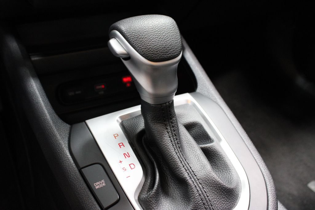 Used 2024 Kia Forte LXS FWD image 31