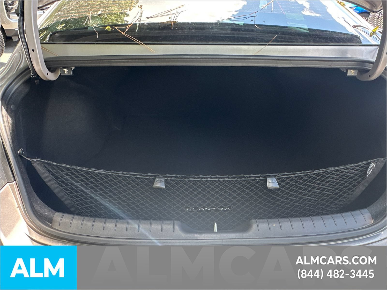 Used 2024 Hyundai Elantra SEL FWD image 21