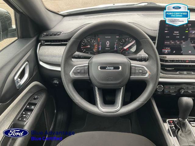Used 2023 Jeep Compass Sport AWD/4WD image 7