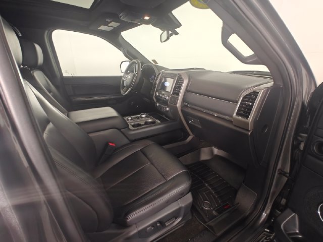 Certified 2020 Ford Expedition XLT w/ Equipment Group 202A AWD/4WD image 64