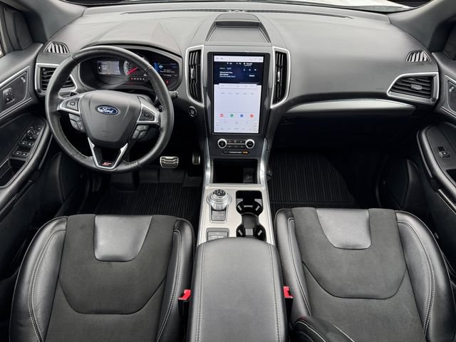 Certified 2022 Ford Edge ST w/ Equipment Group 401A AWD/4WD image 10