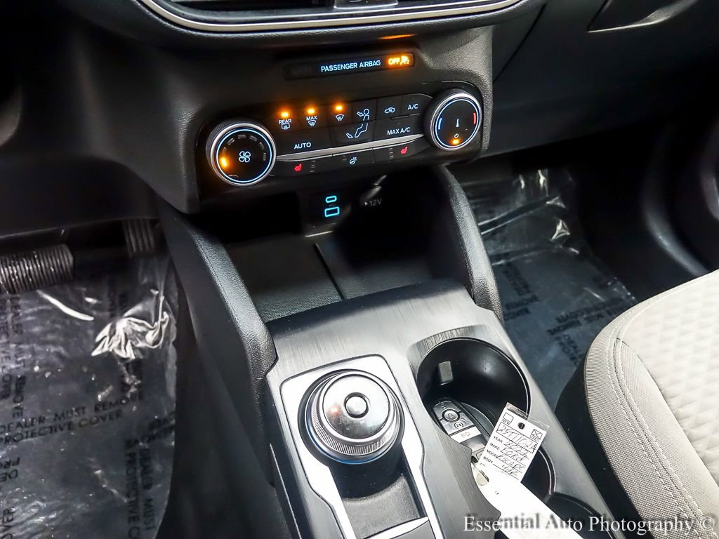 Certified 2022 Ford Escape SE w/ Cold Weather Package FWD image 18