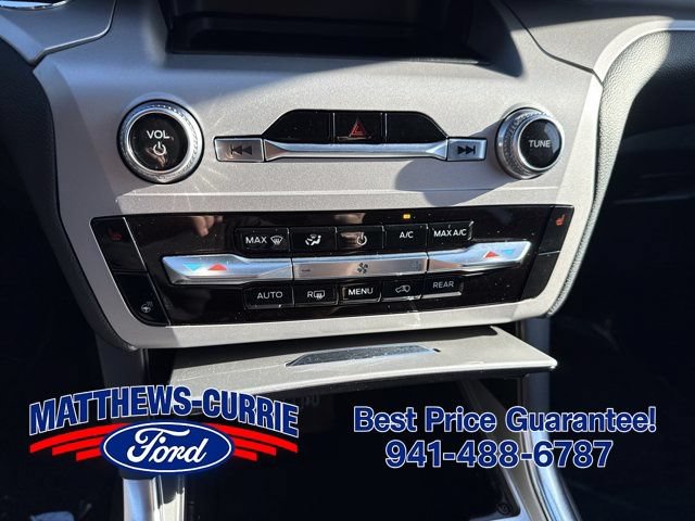 Certified 2023 Ford Explorer XLT w/ Equipment Group 202A RWD image 21