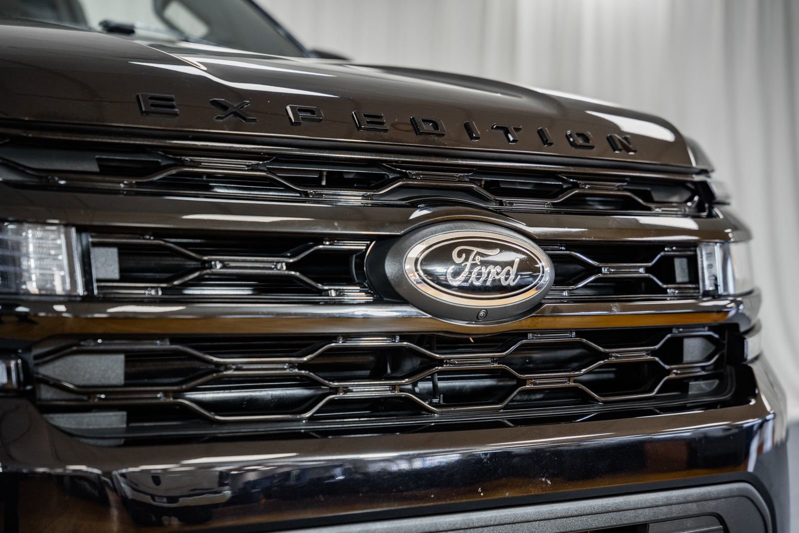 Certified 2024 Ford Expedition Max Limited image 7