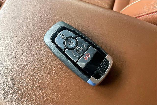 Certified 2023 Ford Bronco Heritage Edition AWD/4WD image 11