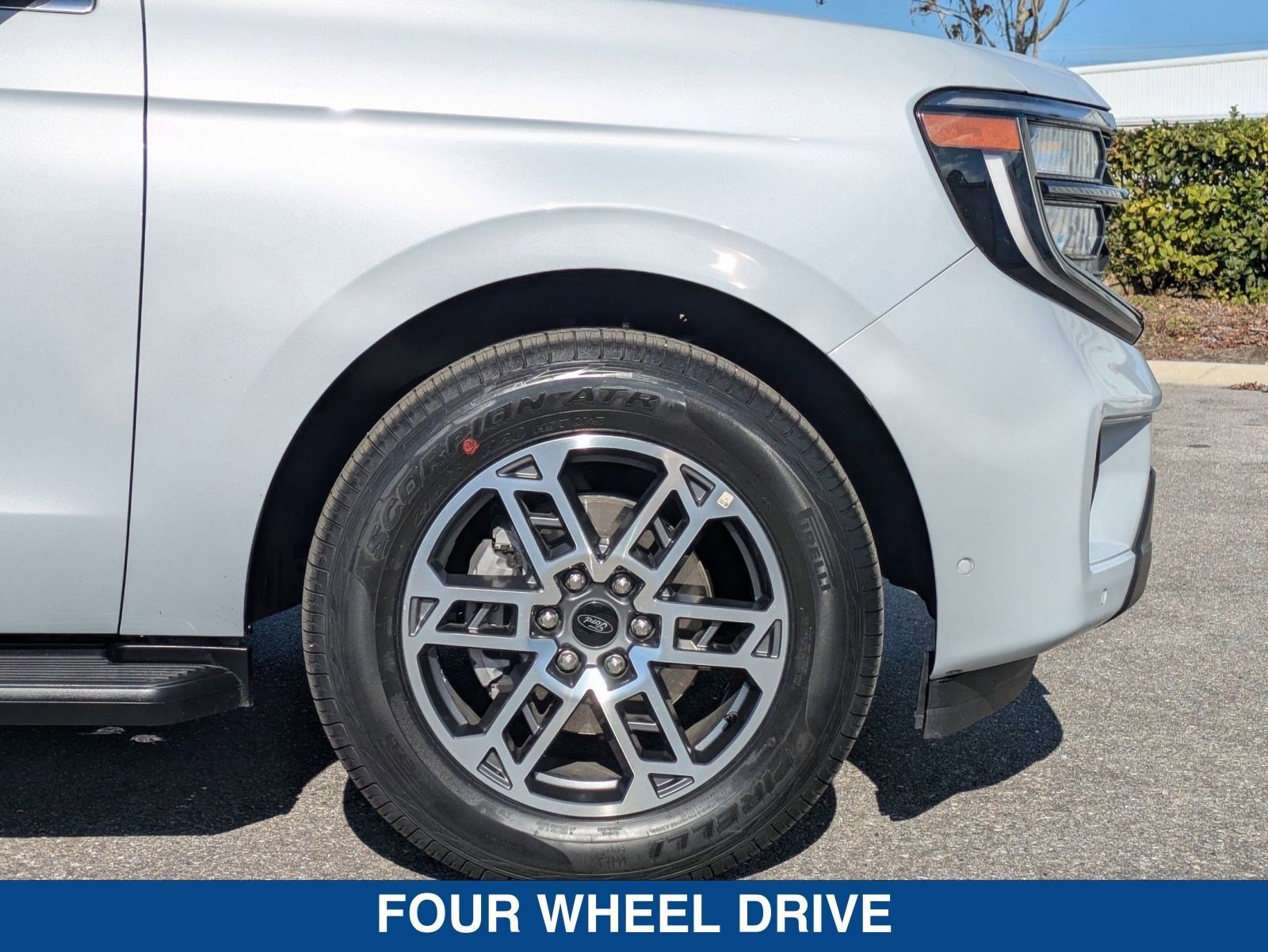 Certified 2025 Ford Expedition Max Active image 12