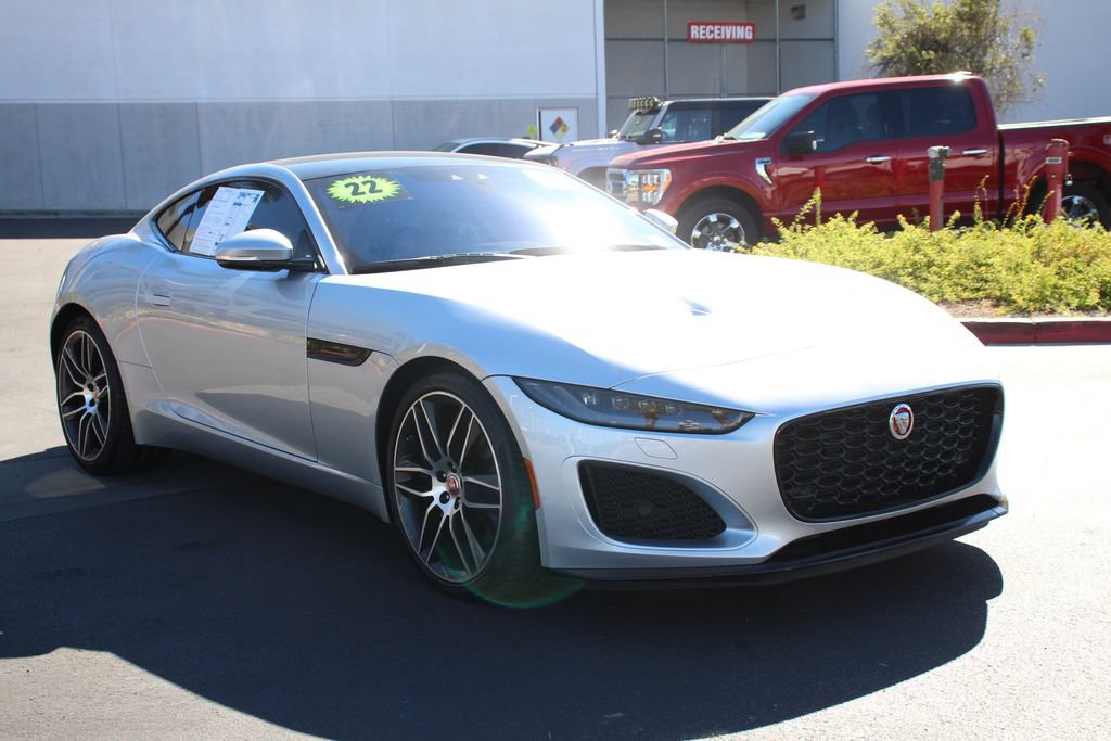 Used 2022 Jaguar F-TYPE Coupe RWD image 11