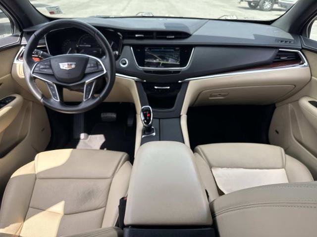 Used 2019 Cadillac XT5 Luxury FWD image 16