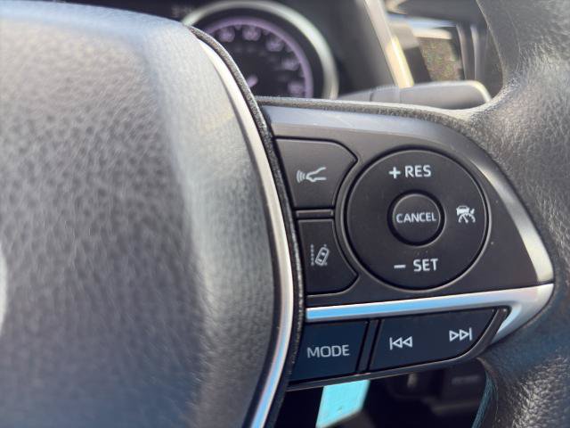Used 2022 Toyota Camry LE AWD/4WD image 22