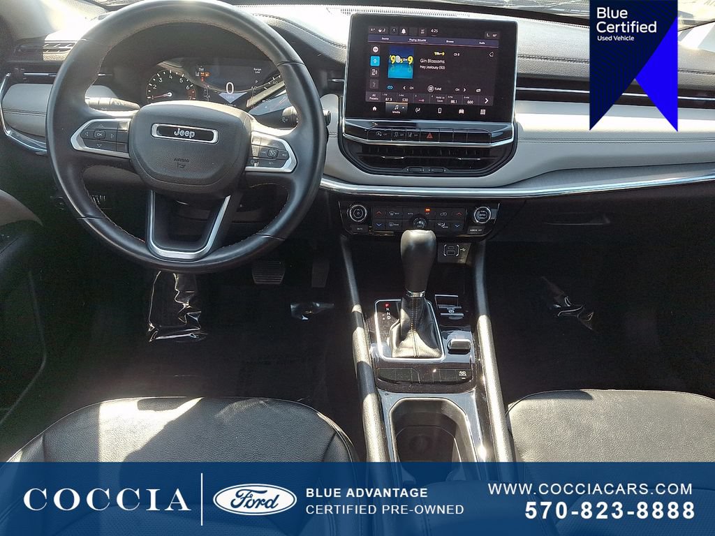 Used 2022 Jeep Compass Limited AWD/4WD image 11