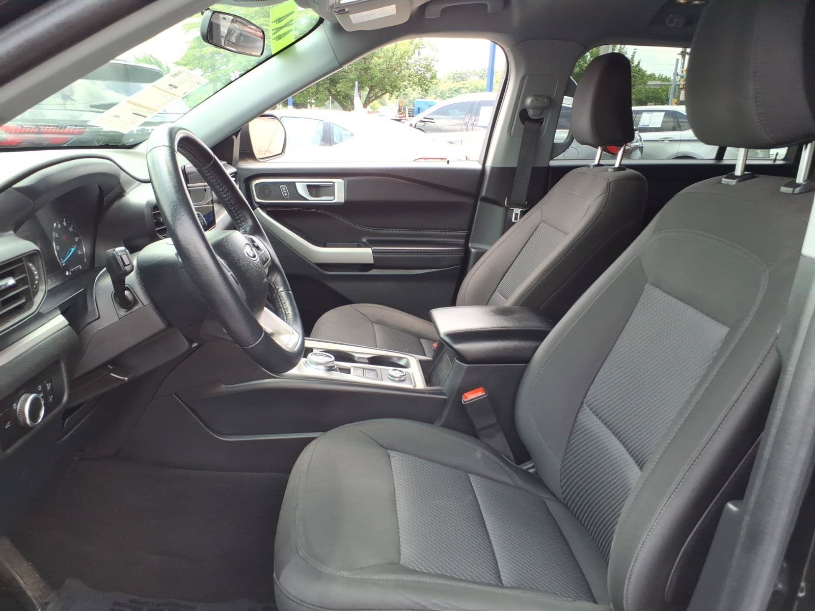 Certified 2023 Ford Explorer XLT AWD/4WD image 21