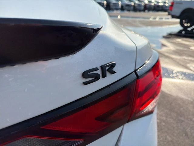 Used 2023 Nissan Sentra SR w/ Midnight Edition Package image 7