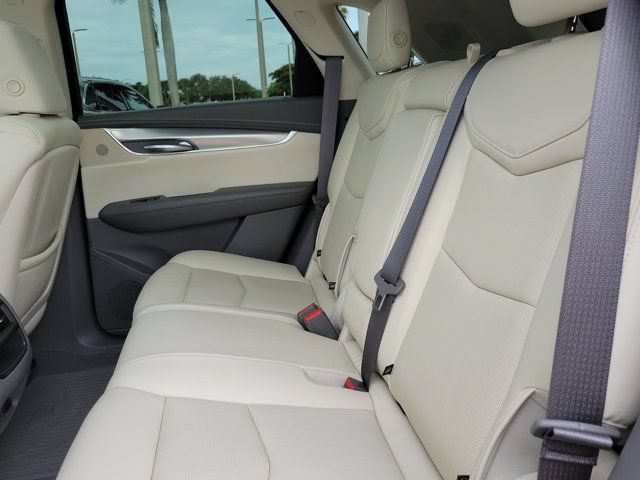 Used 2019 Cadillac XT5 Luxury FWD image 18
