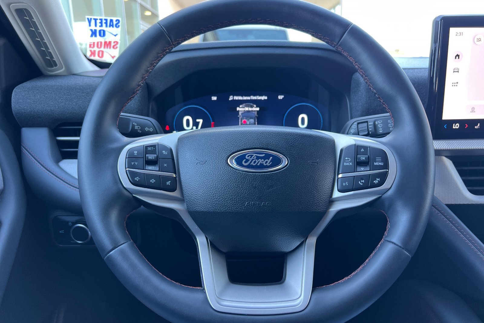 Certified 2025 Ford Explorer Active AWD/4WD image 25