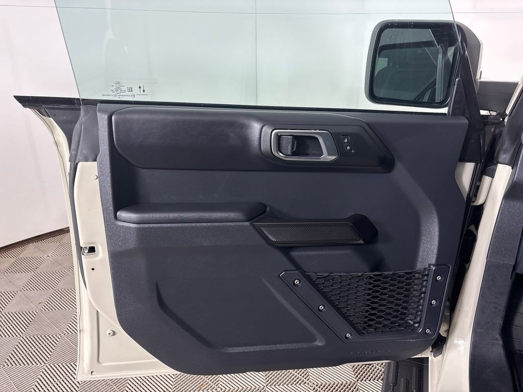 Certified 2025 Ford Bronco Outer Banks AWD/4WD image 24