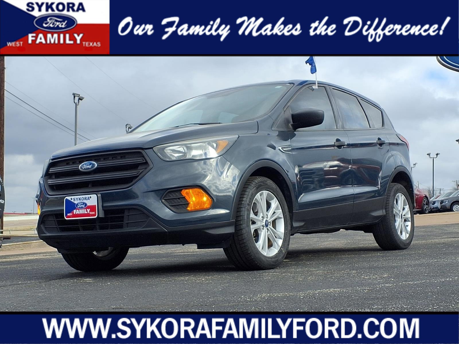 Certified 2019 Ford Escape S image 6