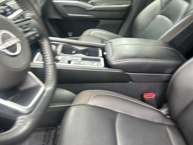 Used 2022 Nissan Pathfinder SL FWD image 13