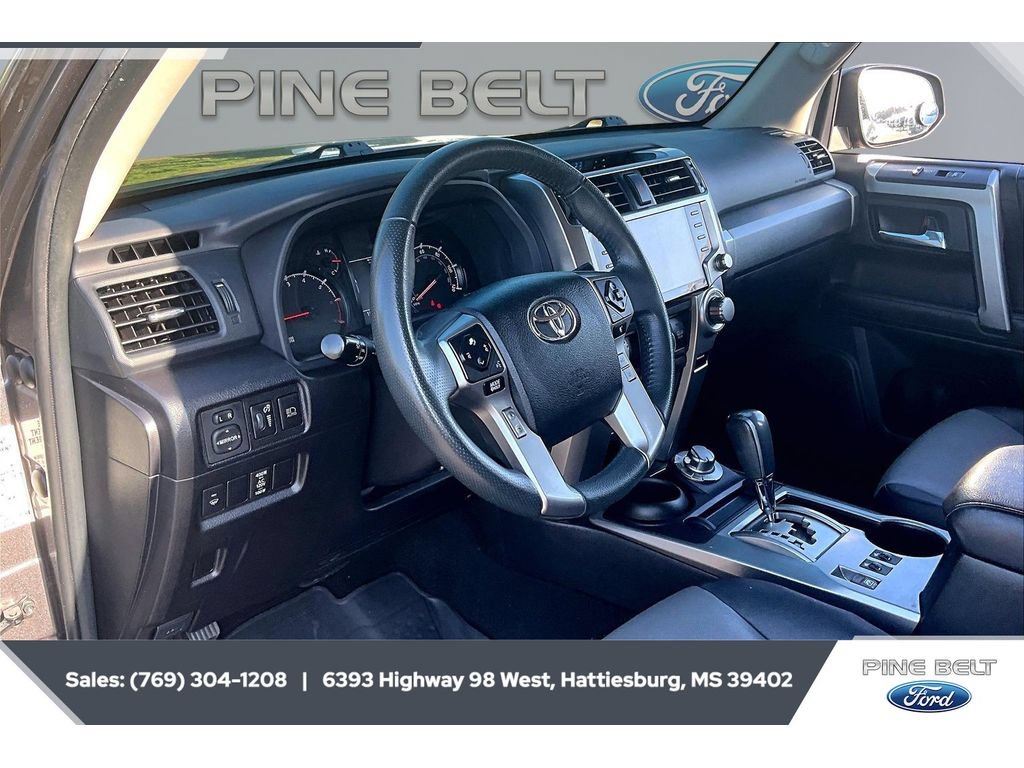 Used 2021 Toyota 4Runner SR5 Premium w/ Moonroof Package AWD/4WD image 12