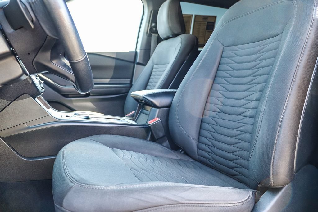 Certified 2020 Ford Explorer XLT RWD image 29
