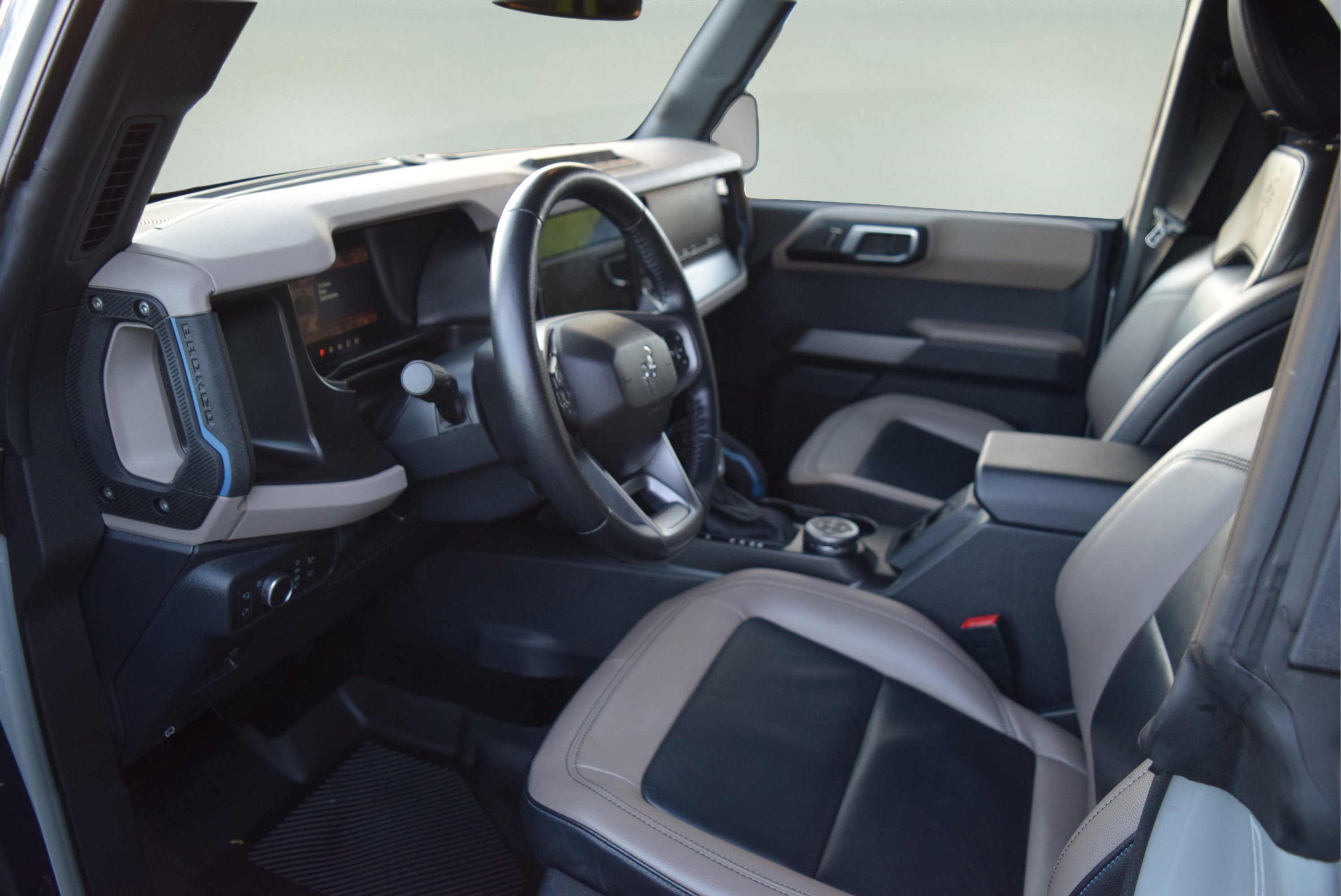 Certified 2022 Ford Bronco Wildtrak image 9