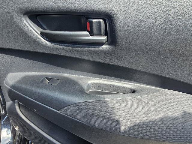Used 2024 Toyota Corolla LE FWD image 13