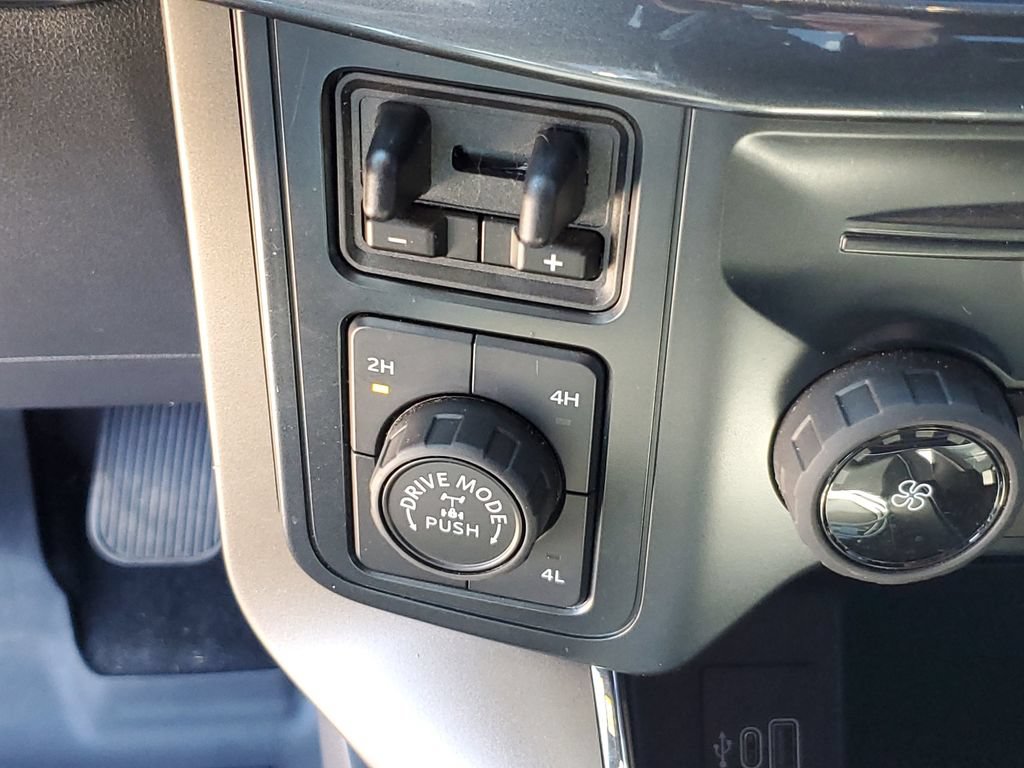 Certified 2025 Ford F150 STX w/ Equipment Group 201A FX4 AWD/4WD image 24