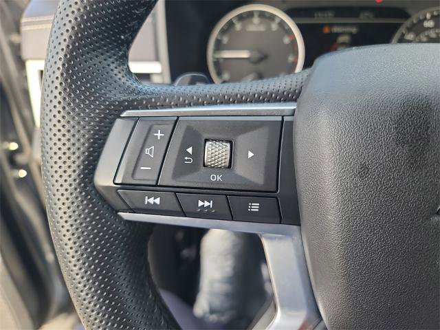 Used 2024 Mitsubishi Outlander SE image 18