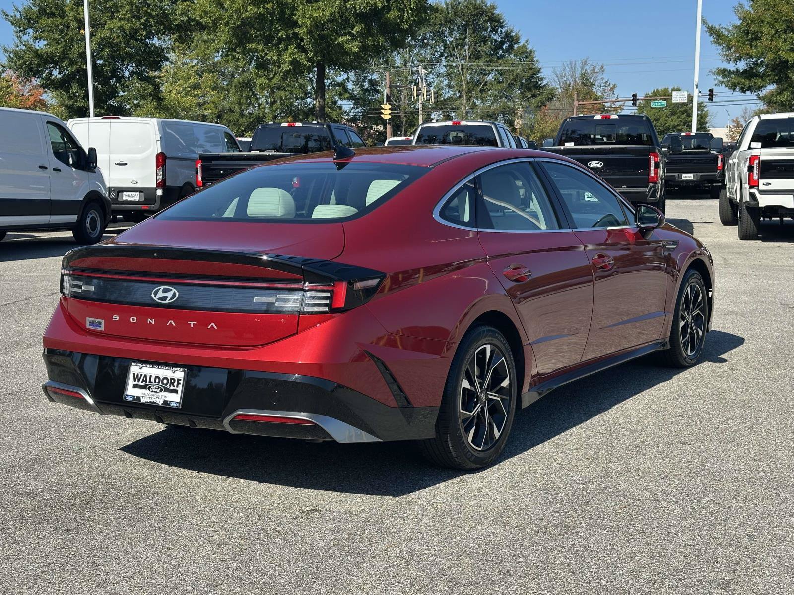 Used 2025 Hyundai Sonata SEL FWD image 6