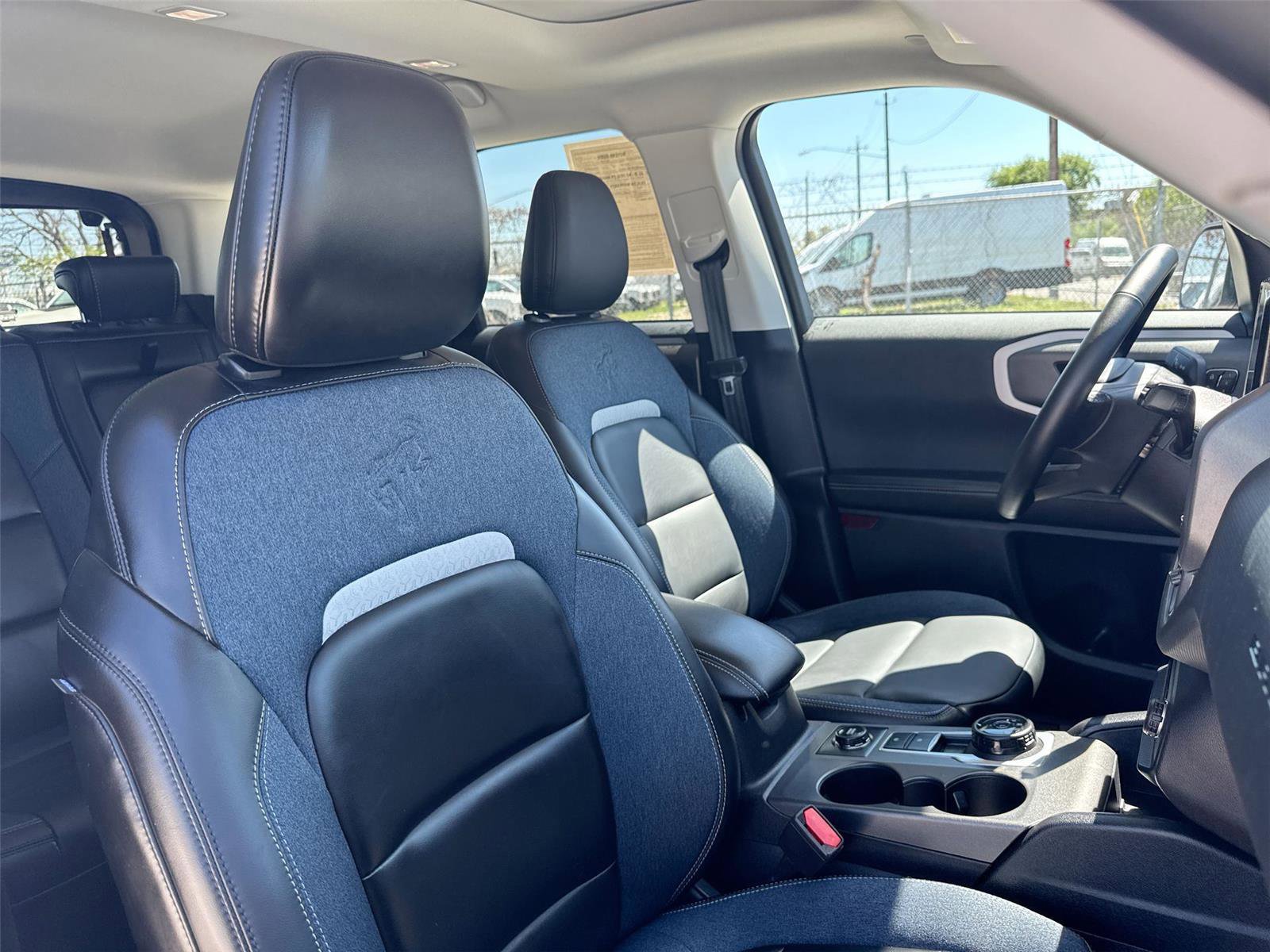 Certified 2025 Ford Bronco Sport Outer Banks w/ Outer Banks Tech Package+ image 28