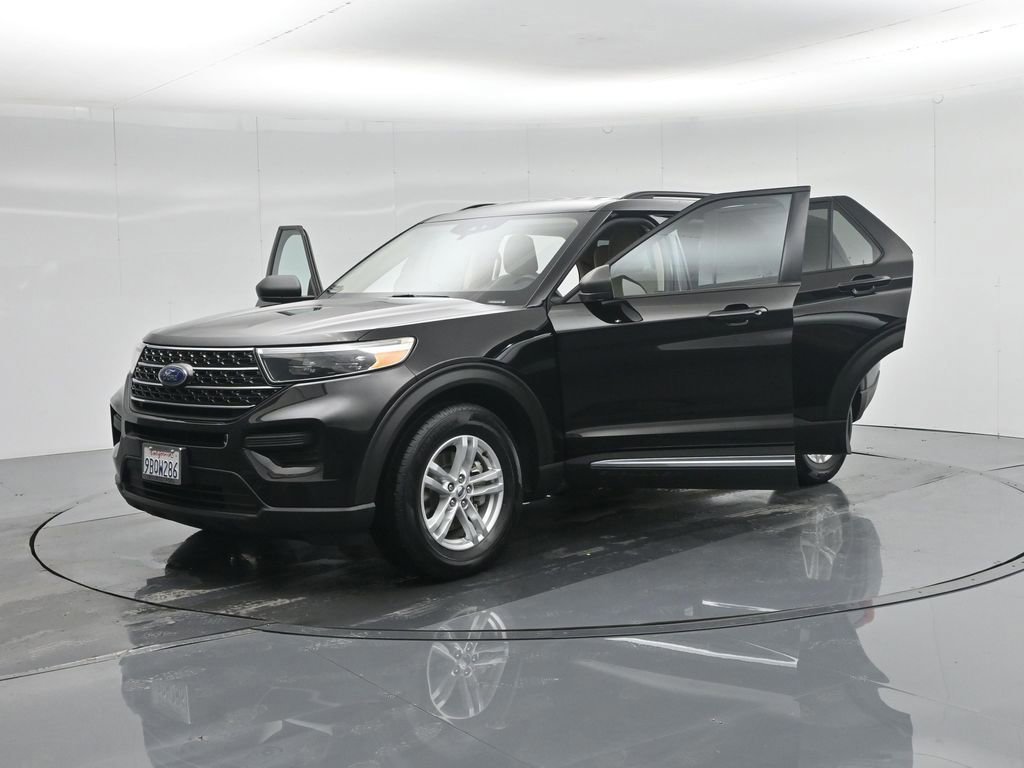 Certified 2022 Ford Explorer XLT image 54