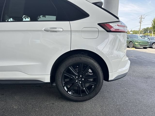 Certified 2020 Ford Edge ST-Line FWD image 10