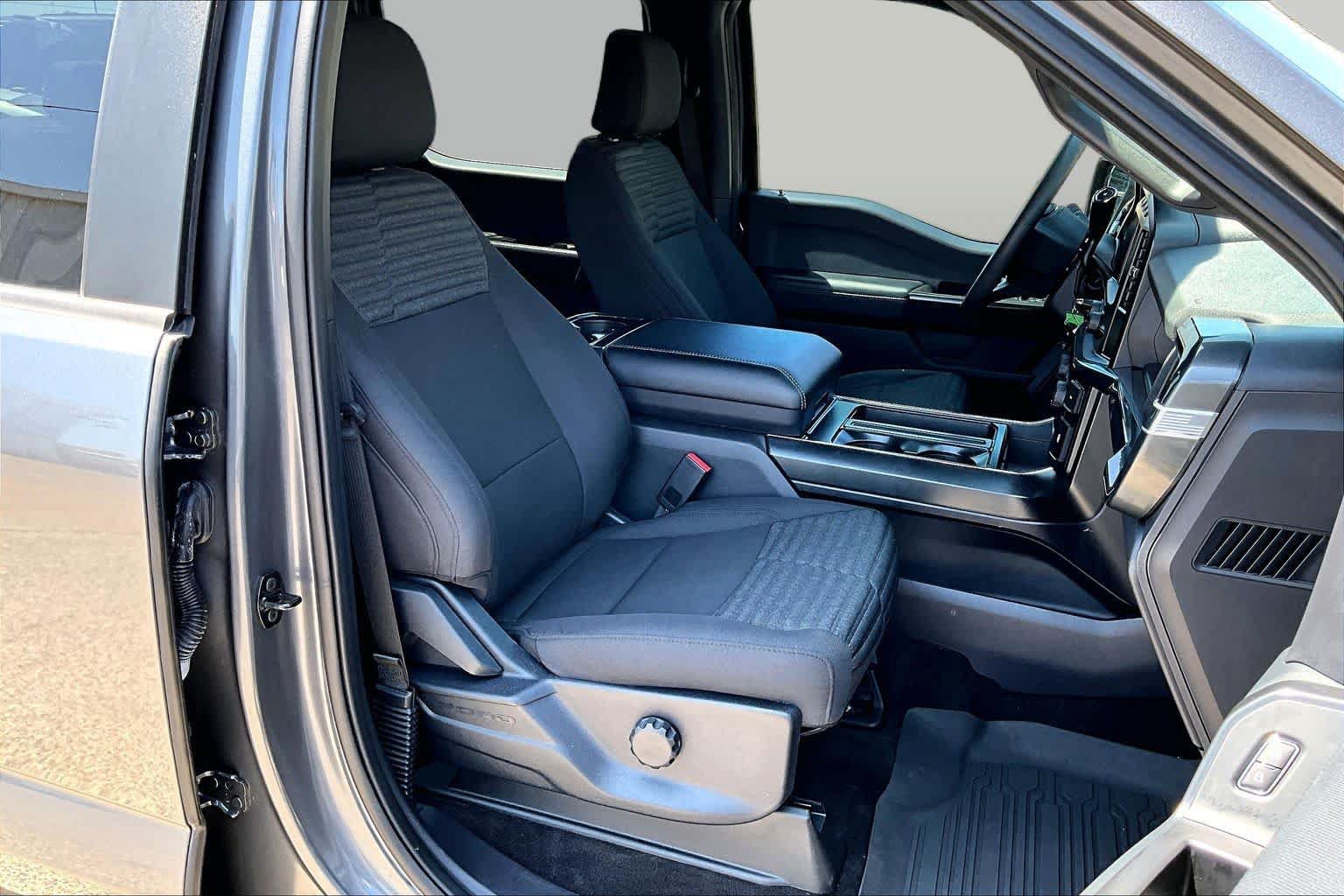 Certified 2022 Ford F150 XL w/ STX Appearance Package AWD/4WD image 11