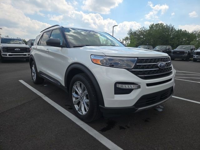 Certified 2021 Ford Explorer XLT w/ Equipment Group 202A